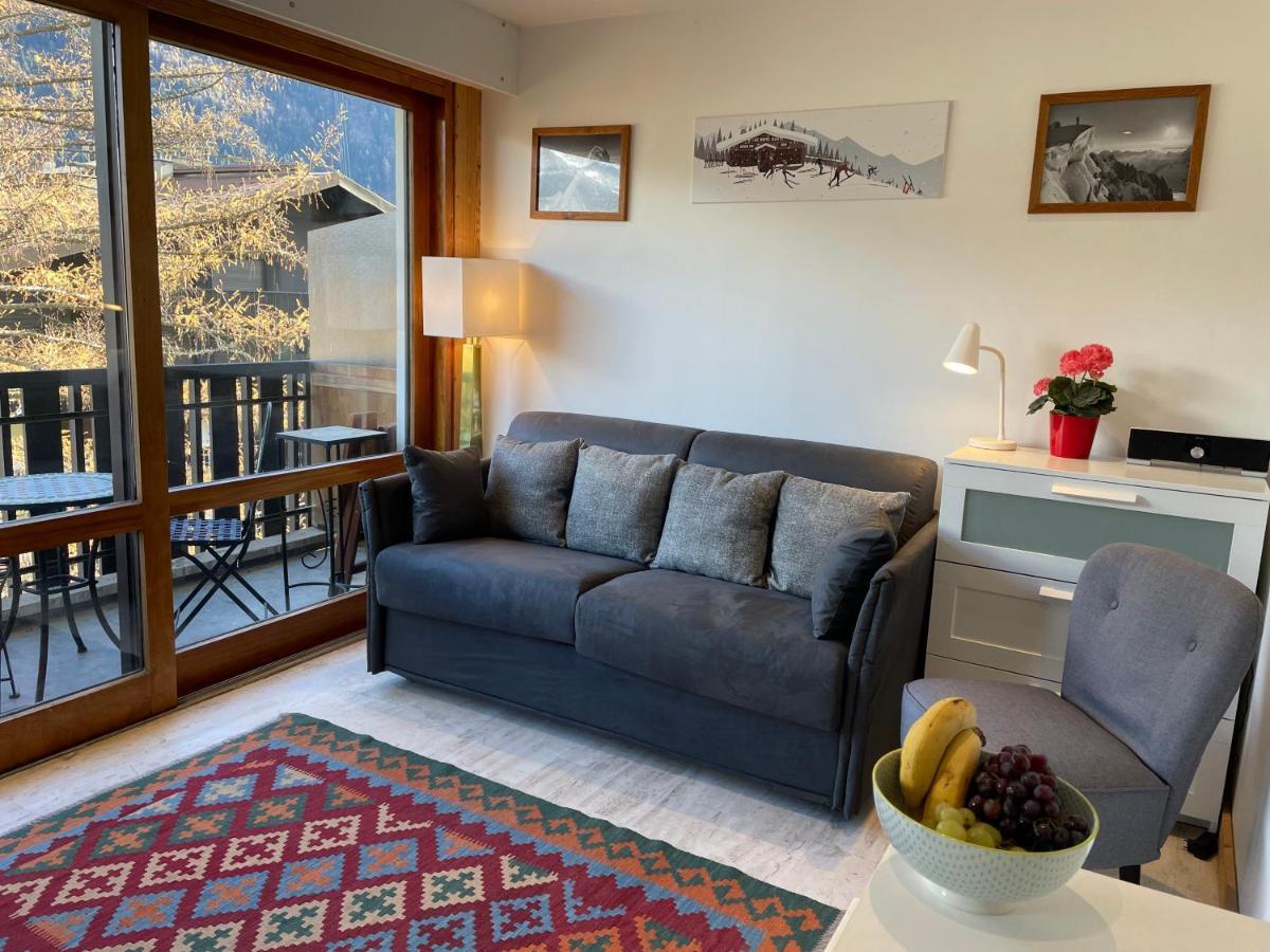 Apartment Le Pied Du Brevent - Walk To Ski Lift, Chamonix Getaway Eksteriør billede