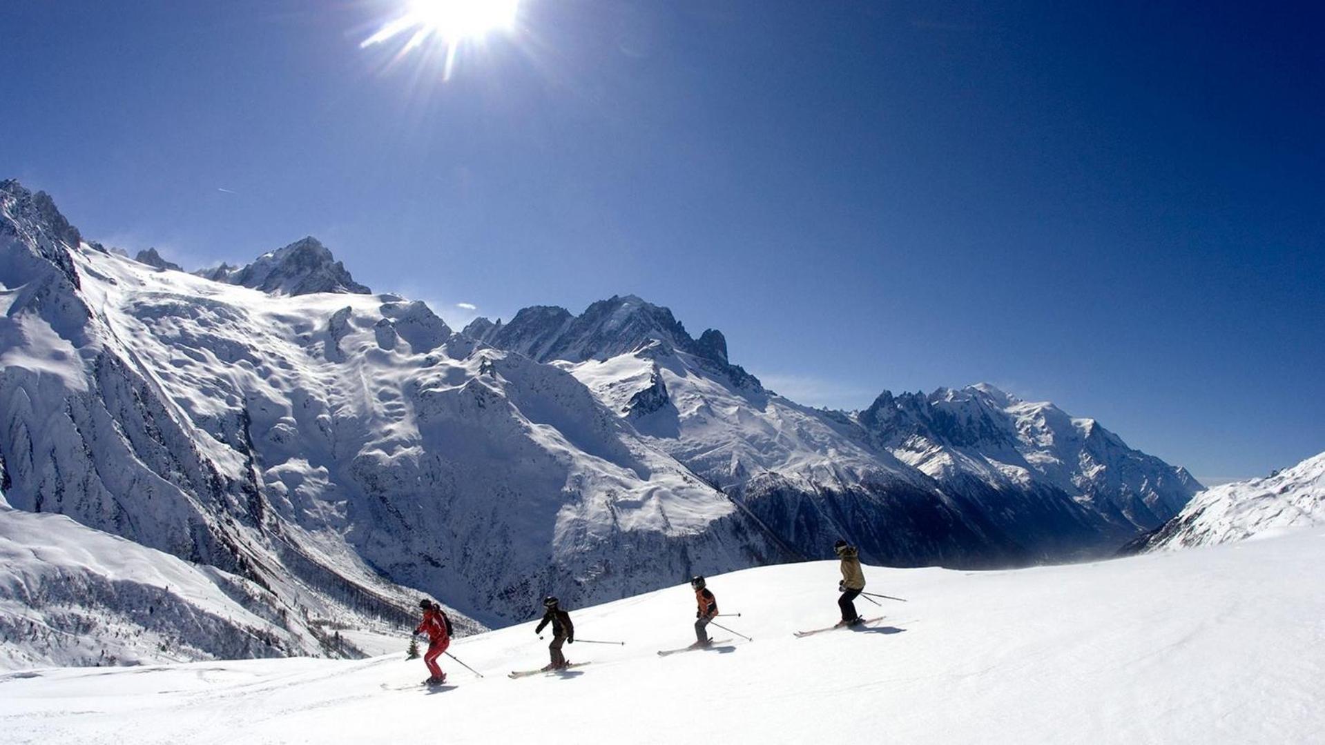 Apartment Le Pied Du Brevent - Walk To Ski Lift, Chamonix Getaway Eksteriør billede